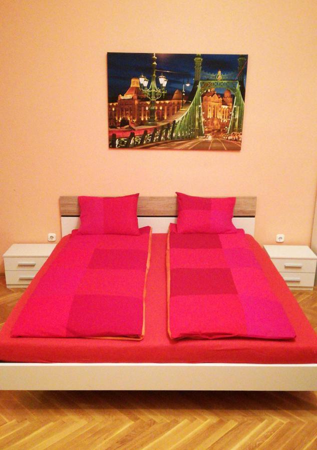 Caesar Apartman Boedapest Buitenkant foto