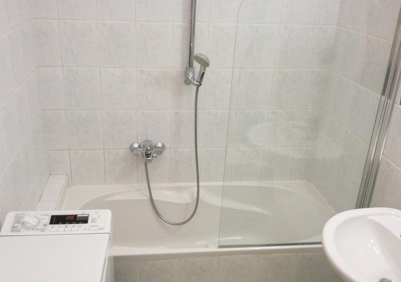 Caesar Apartman Boedapest Buitenkant foto