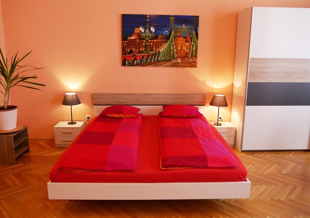 Caesar Apartman Boedapest Buitenkant foto